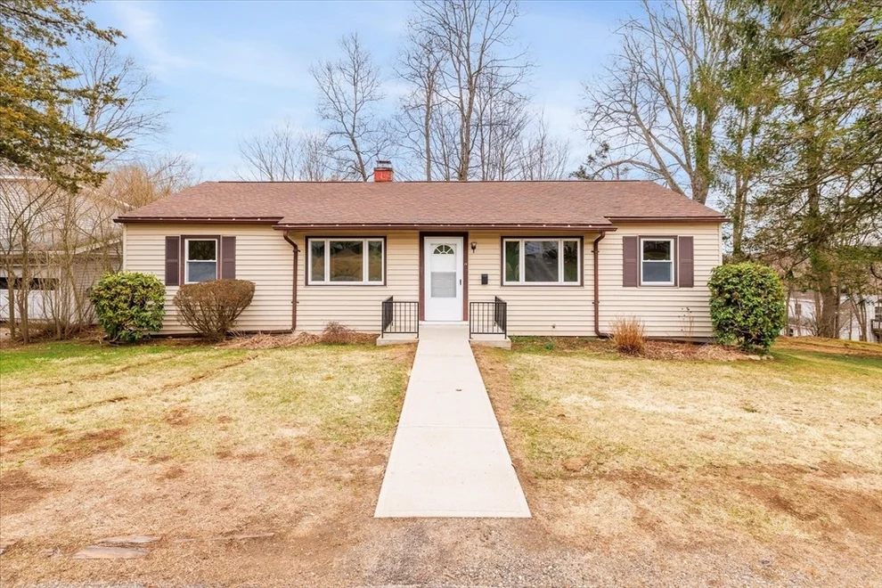 Unit for sale at 26 Roosevelt Dr, Southbridge, MA 01550