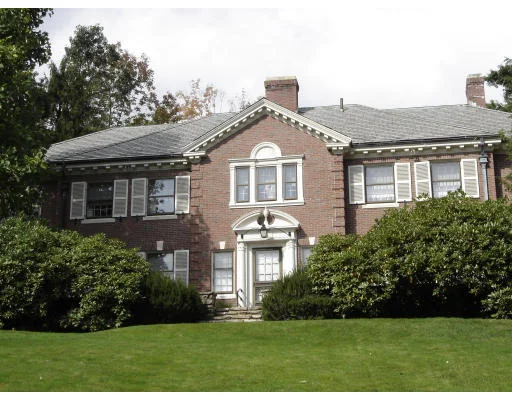 Unit for sale at 72 Flagg Street, Worcester, MA 01609