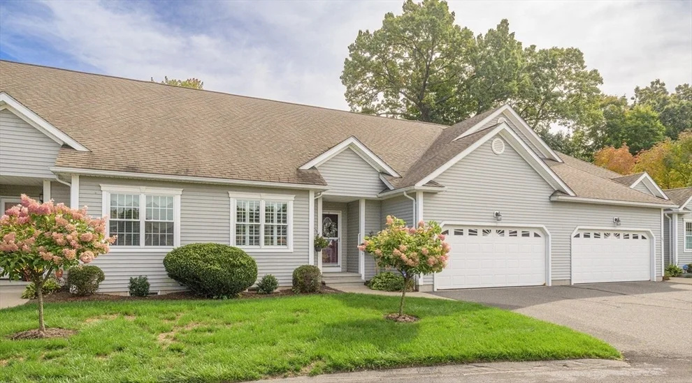 Unit for sale at 81 Oakhill Cir, Chicopee, MA 01020