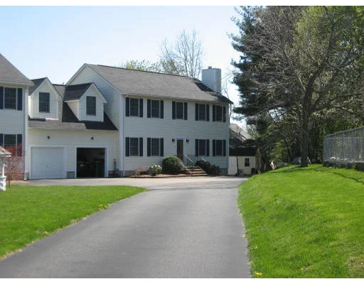 Unit for sale at 19 Lenox Ave, Norwood, MA 02062