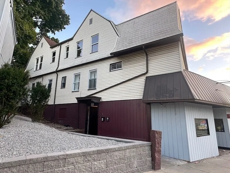 Unit for sale at 1025 Main St, Worcester, MA 01603