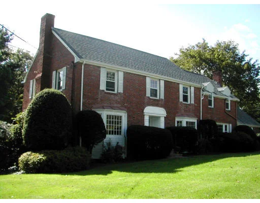 Unit for sale at 7 Dorothy Road, Newton, MA 02459