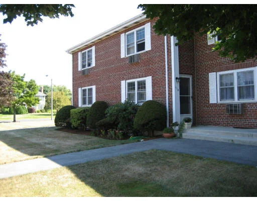 Unit for sale at 118 Emerson Gardens, Lexington, MA 02420
