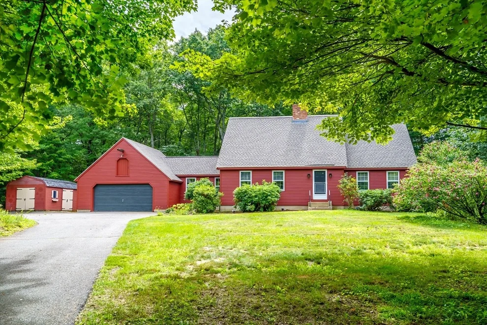 Unit for sale at 123 Saunders Street, Gardner, MA 01440