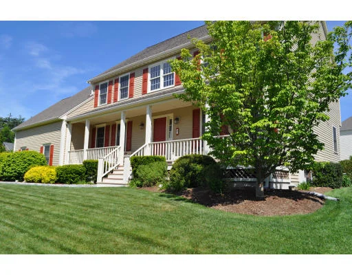 Unit for sale at 2 Lakeside Terrace, Westford, MA 01886
