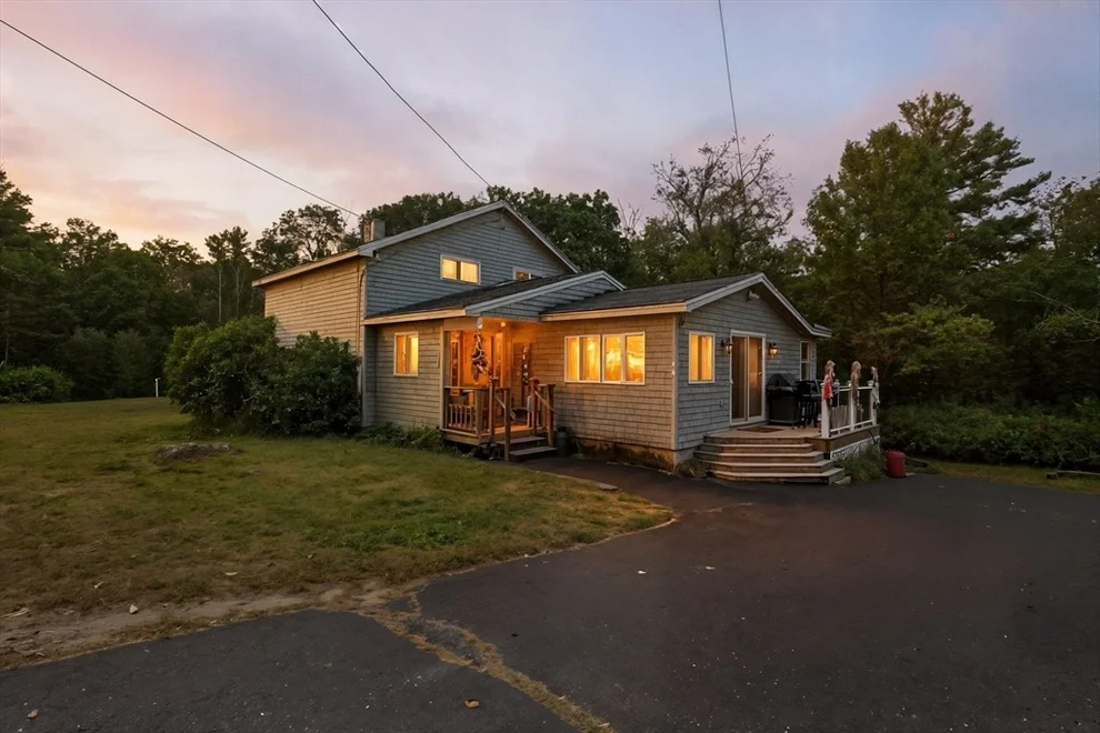 Unit for sale at 106 Gardner Rd, Hubbardston, MA 01452