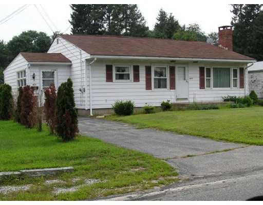 Unit for sale at 421 Wrentham Road, Bellingham, MA 02019