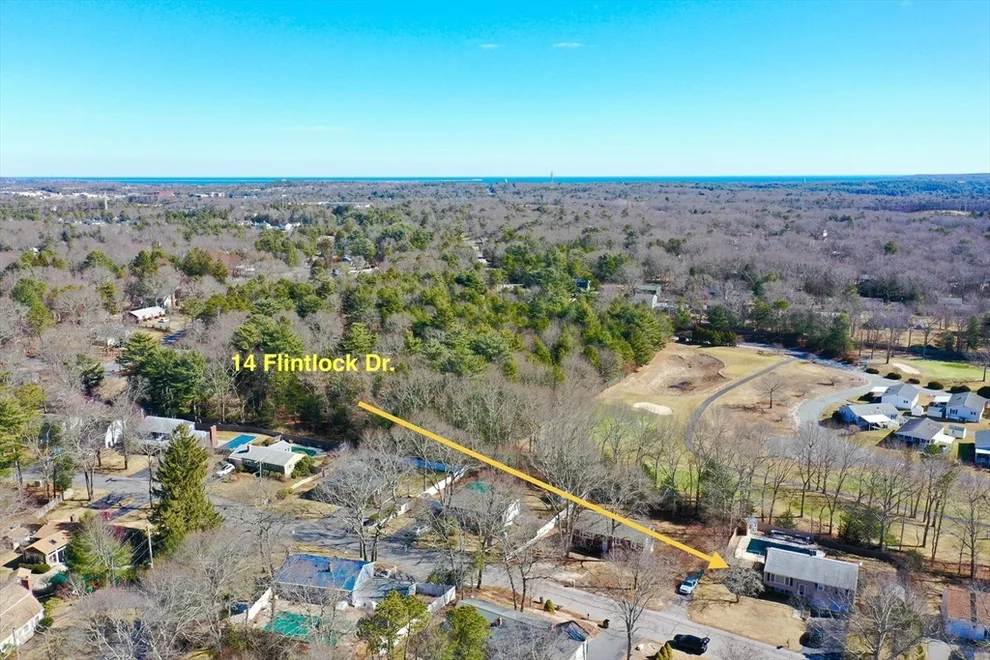 Unit for sale at 14 Flintlocke Dr, Plymouth, MA 02360
