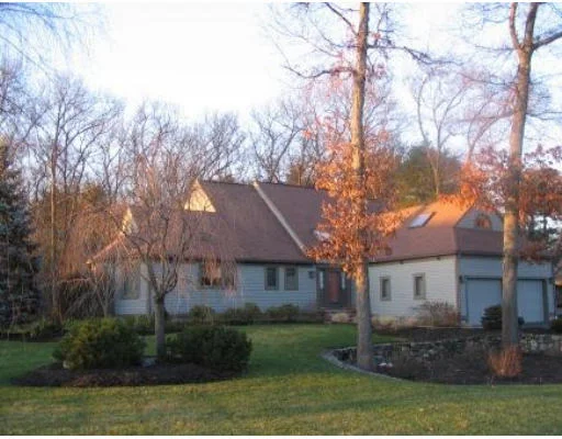 Unit for sale at 6 Spearfield Lane, Lynnfield, MA 01940