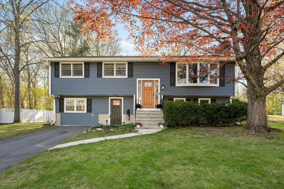 Unit for sale at 135 Butternut Ln, Methuen, MA 01844