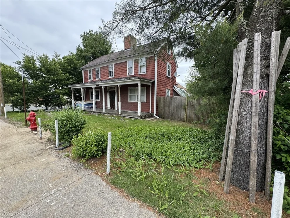 Unit for sale at 378 Washington St, Attleboro, MA 02703