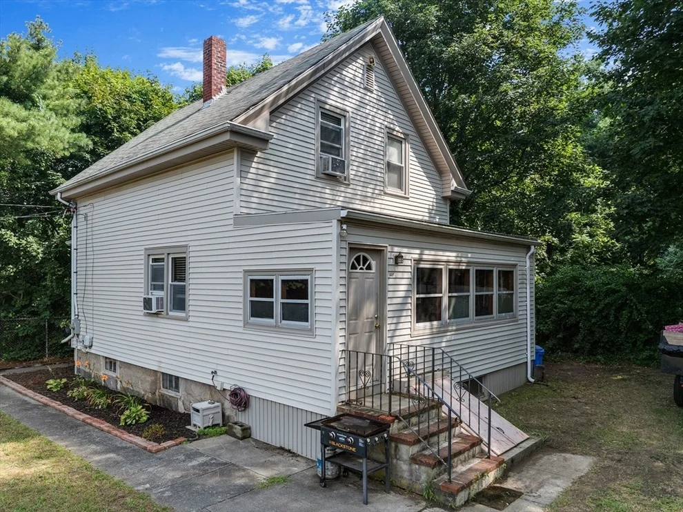 Unit for sale at 92 Potter St, New Bedford, MA 02740