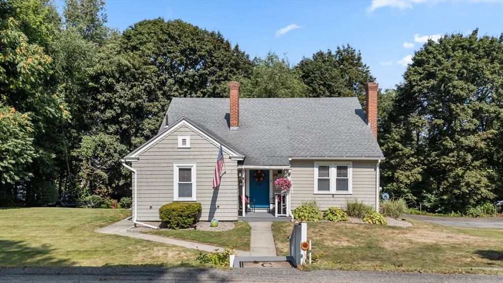 Unit for sale at 32 Field St, Auburn, MA 01501