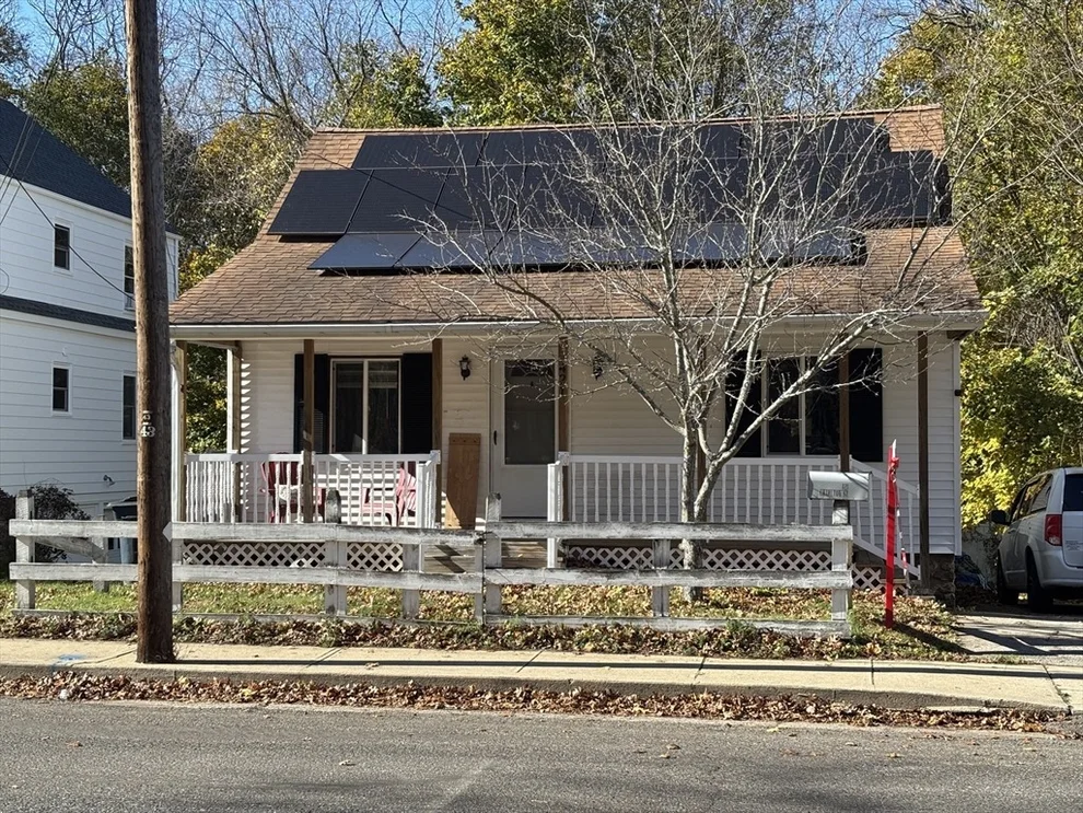 Unit for sale at 421 Charlton St, Southbridge, MA 01550