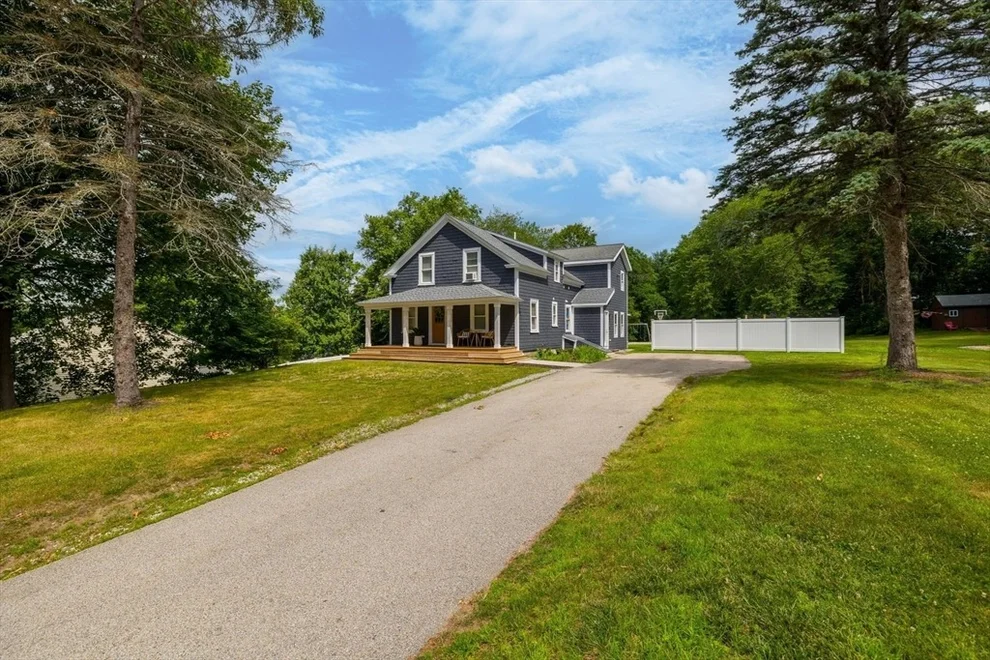 Unit for sale at 7 Westlund Ave., Auburn, MA 01501