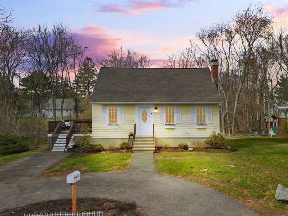 Unit for sale at 47 W Vanston Rd, Stoughton, MA 02072