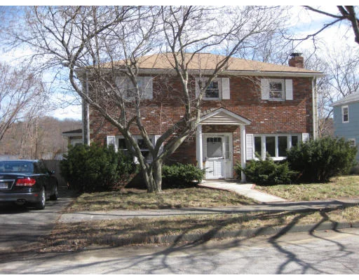 Unit for sale at 4 Britton Rd, Peabody, MA 01960