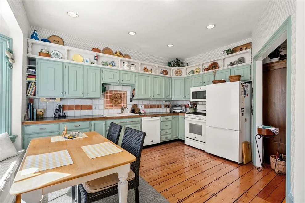 Unit for sale at 31 Mead Street, Boston, MA 02129