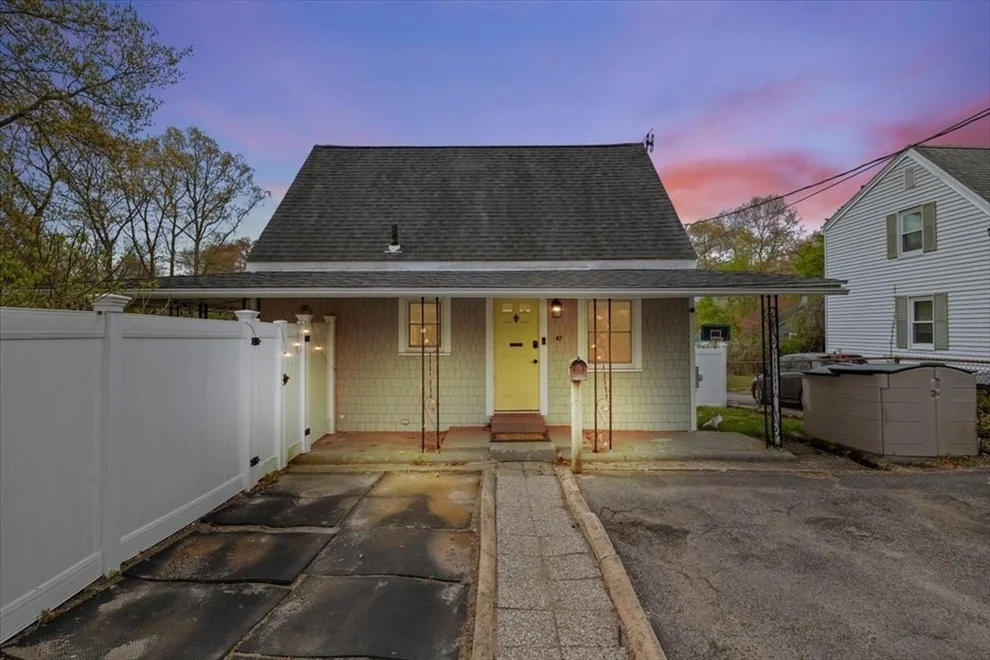 Unit for sale at 47 Rockford St, Brockton, MA 02301