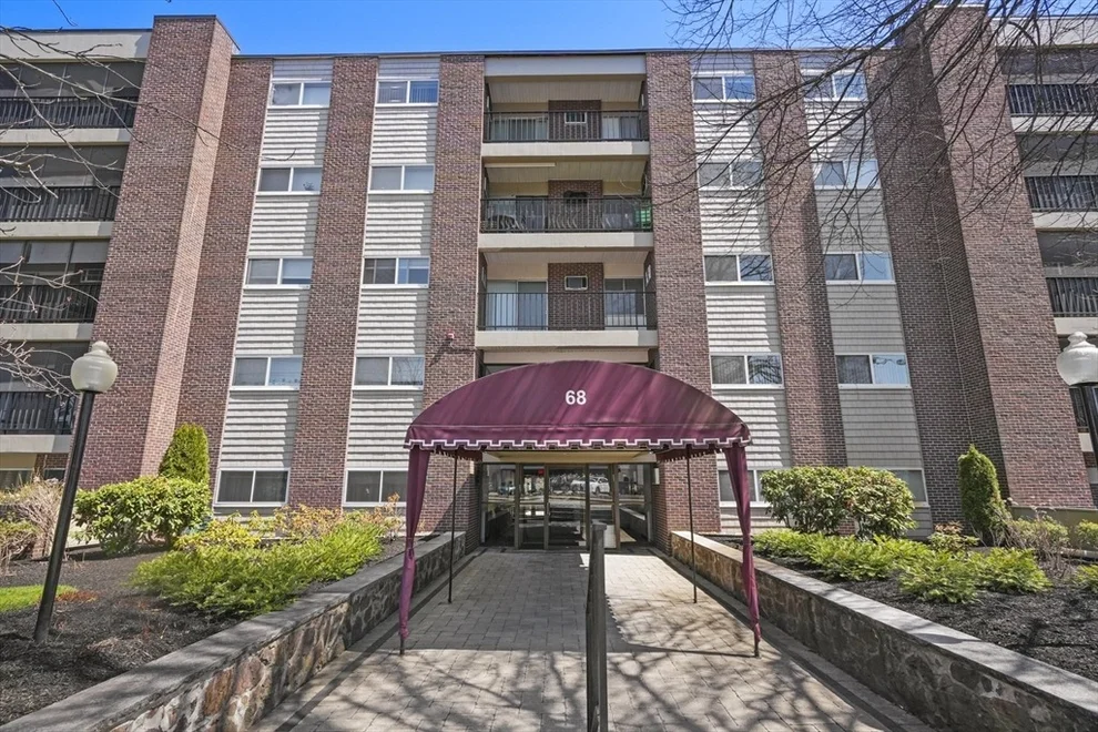 Unit for sale at 68 Main St, Stoneham, MA 02180