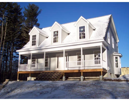 Unit for sale at 120 Hartford Avenue, Hopedale, MA 01747