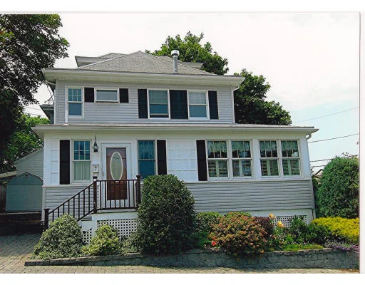 Unit for sale at 3 Baker Rd, Nahant, MA 01908