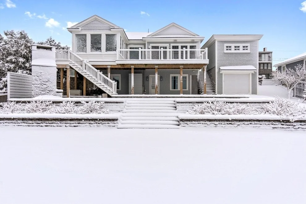 Unit for sale at 33 Bayview Rd, Ipswich, MA 01938