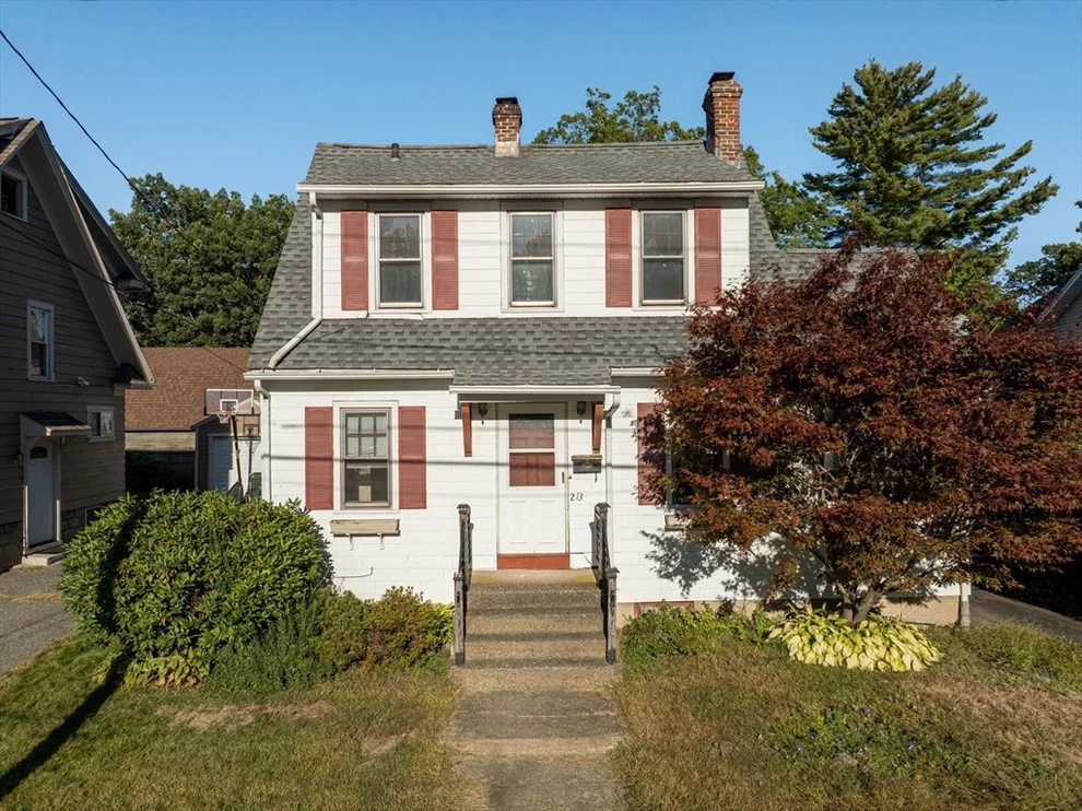 Unit for sale at 213 Savoy Ave, Springfield, MA 01104