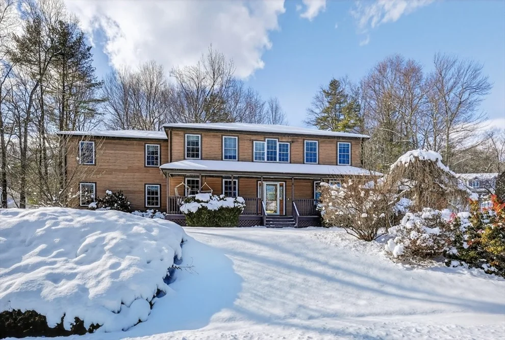 Unit for sale at 11 Yeoman Rd, Charlton, MA 01507