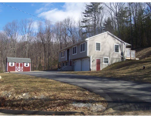 Unit for sale at 136 Rocky Dundee, Stafford, CT 06076