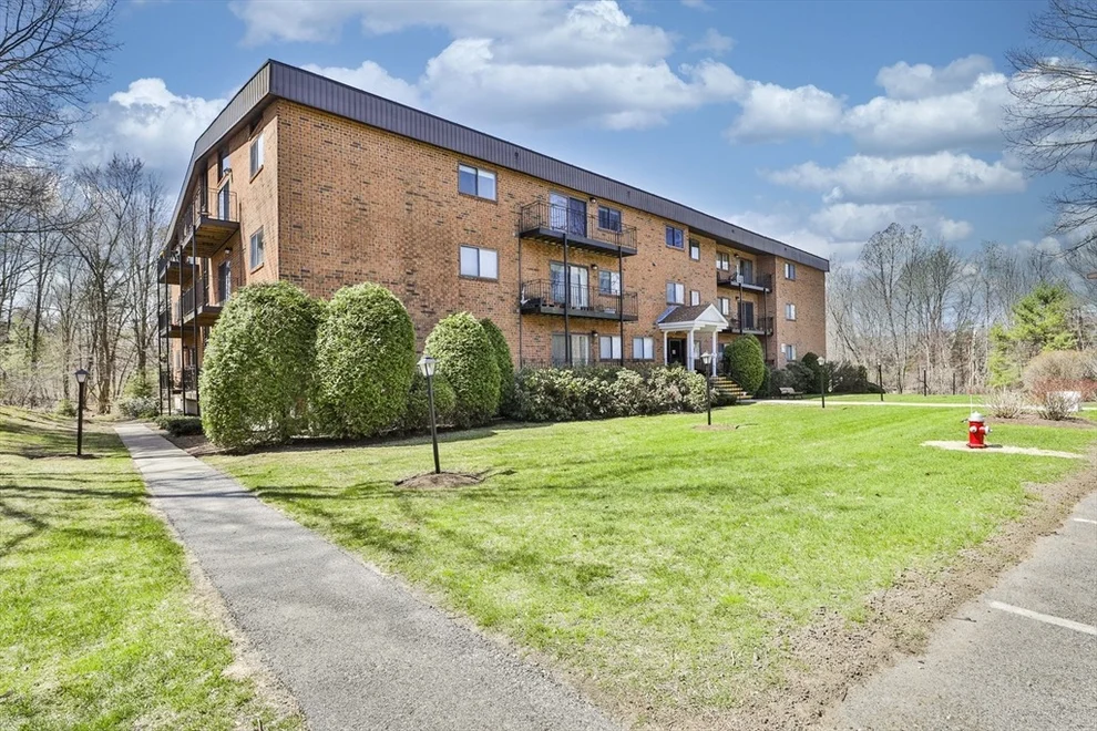 Unit for sale at 181 Littleton Rd, Chelmsford, MA 01824