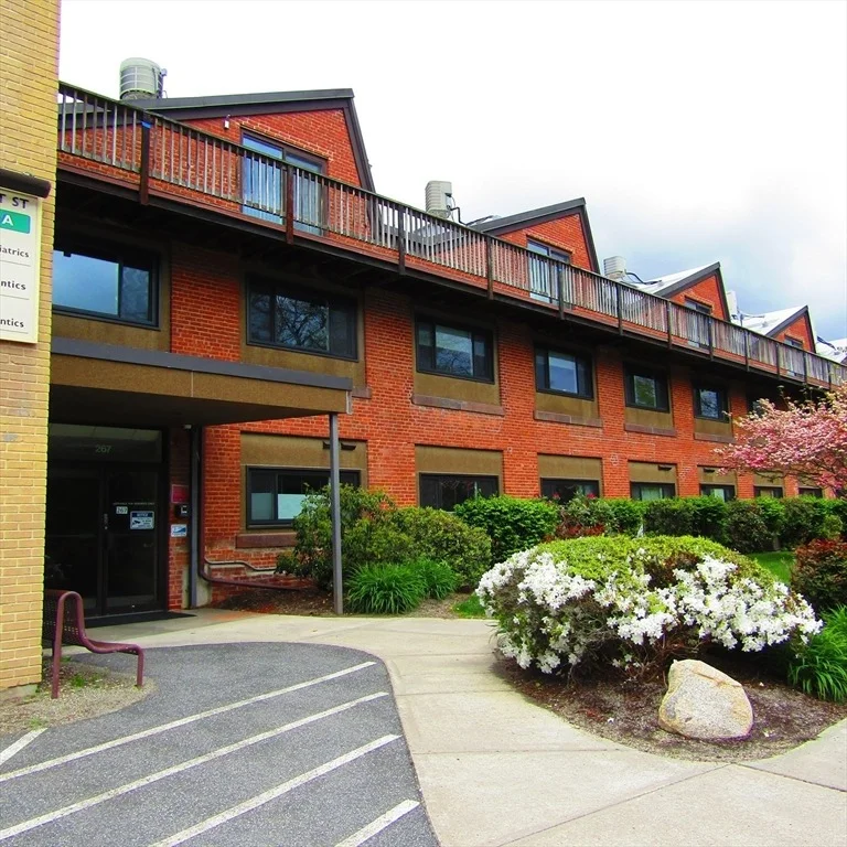 Unit for sale at 267 Locust Street, Northampton, MA 01062