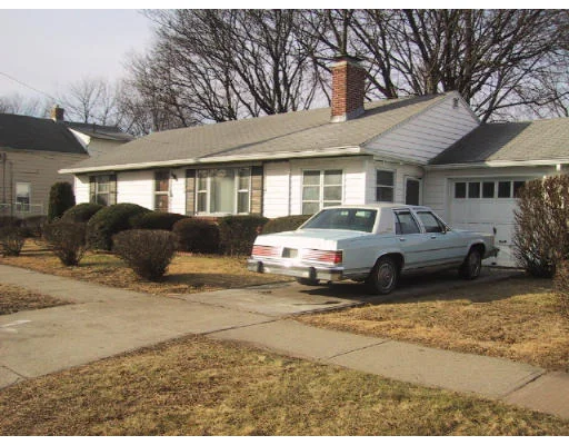 Unit for sale at 1762 Carew St, Springfield, MA 01104