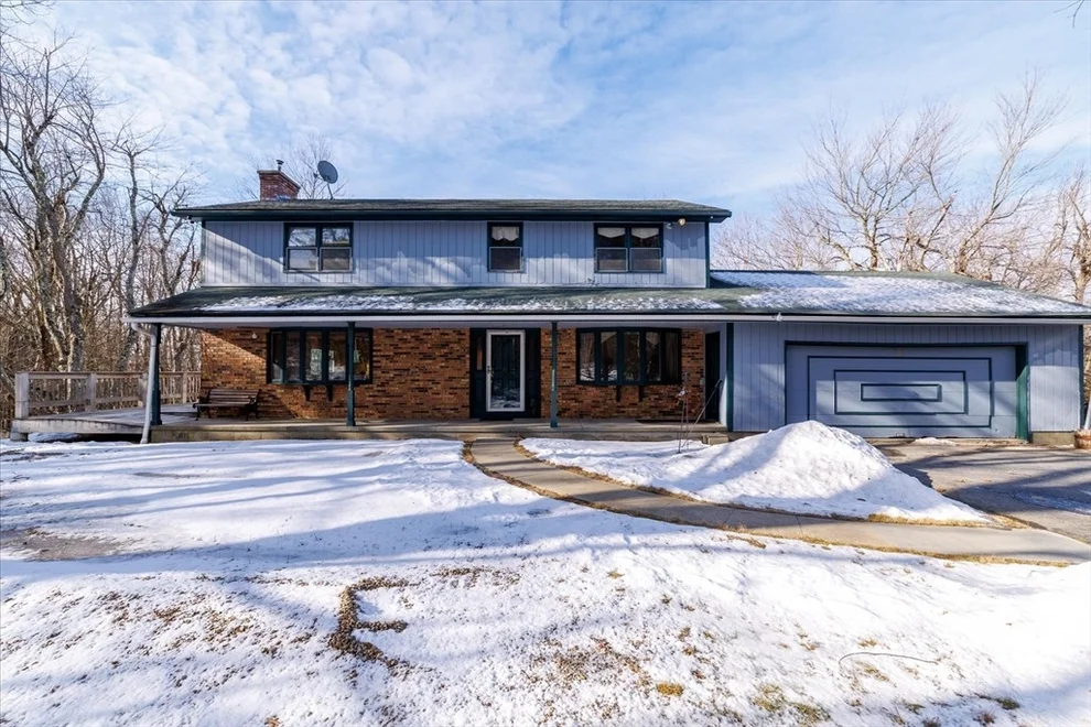 Unit for sale at 100 Asnebumskit Rd, Paxton, MA 01612