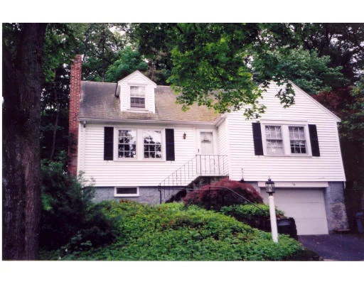 Unit for sale at 14 Pine Hill Circle, Wakefield, MA 01880