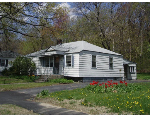 Unit for sale at 41 Knowles Rd, Worcester, MA 01602