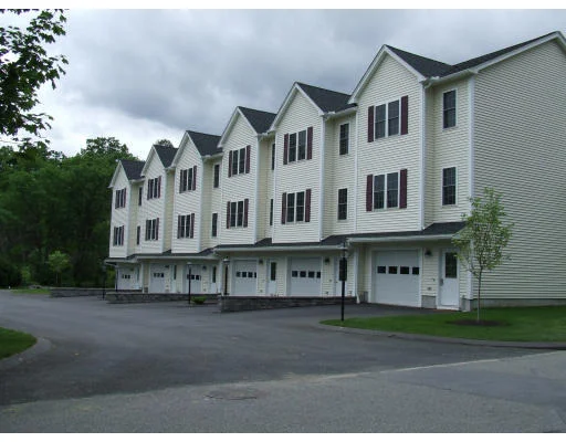 Unit for sale at 35 Fredonian, Shirley, MA 01464