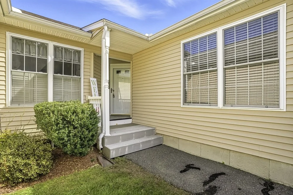 Unit for sale at 55 Angell Brook Dr, West Boylston, MA 01583