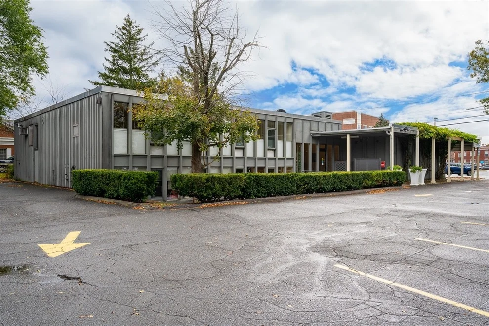 Unit for sale at 51 Locust St, Northampton, MA 01060
