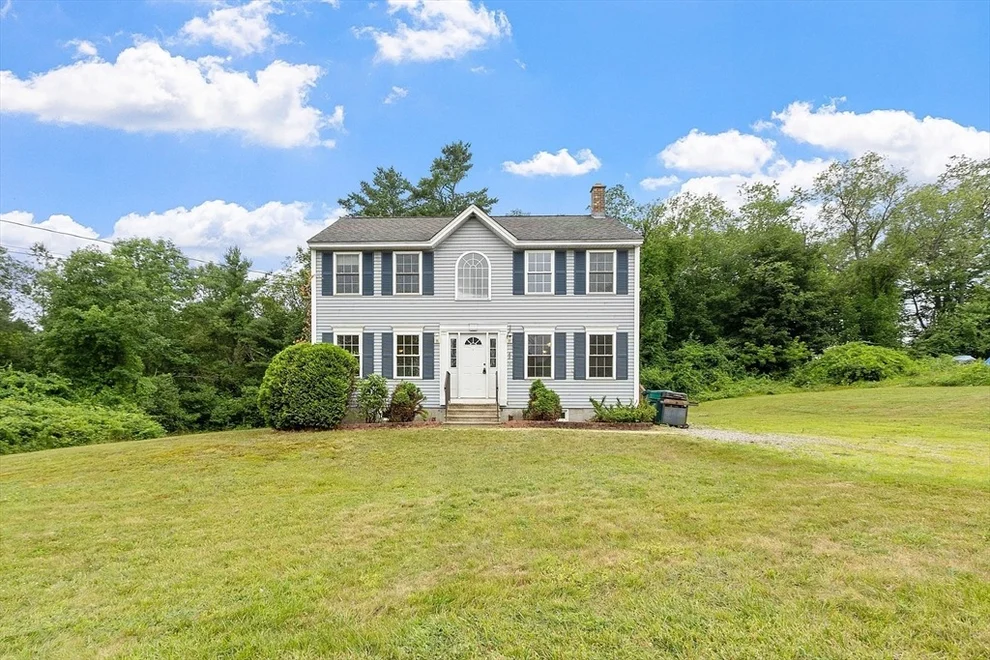 Unit for sale at 46 Woodlawn Ave, Winchendon, MA 01475