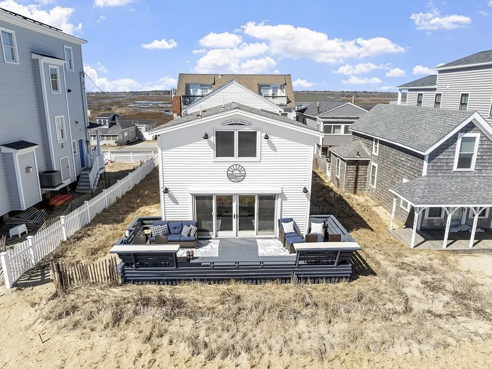 Unit for sale at 224 N End Blvd, Salisbury, MA 01952