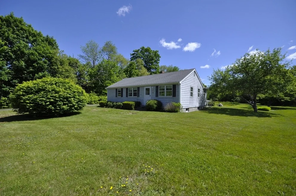Unit for sale at 706 Washington St, East Bridgewater, MA 02333