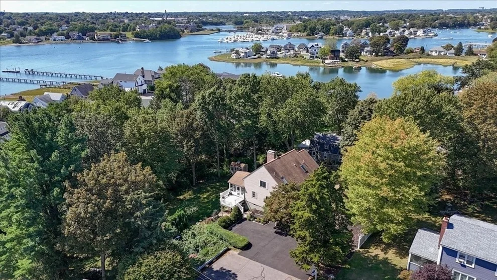 Unit for sale at 11 Elizabeth Avenue, Beverly, MA 01915