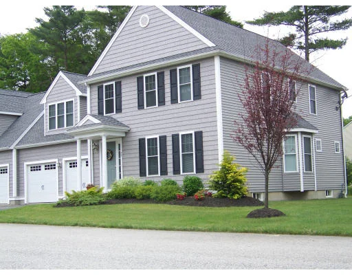 Unit for sale at 29 Newbury Drive, Pembroke, MA 02359