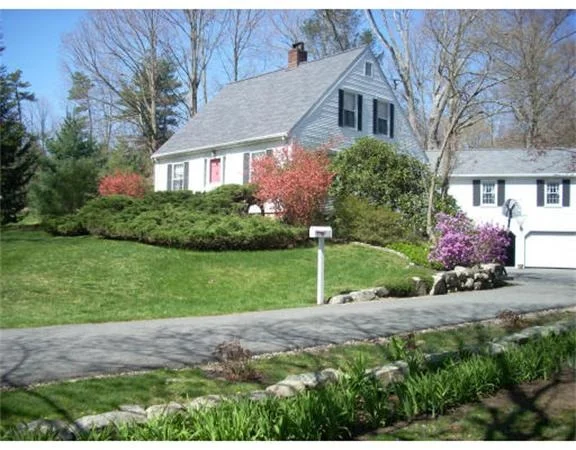 Unit for sale at 35 Gill St, Walpole, MA 02081