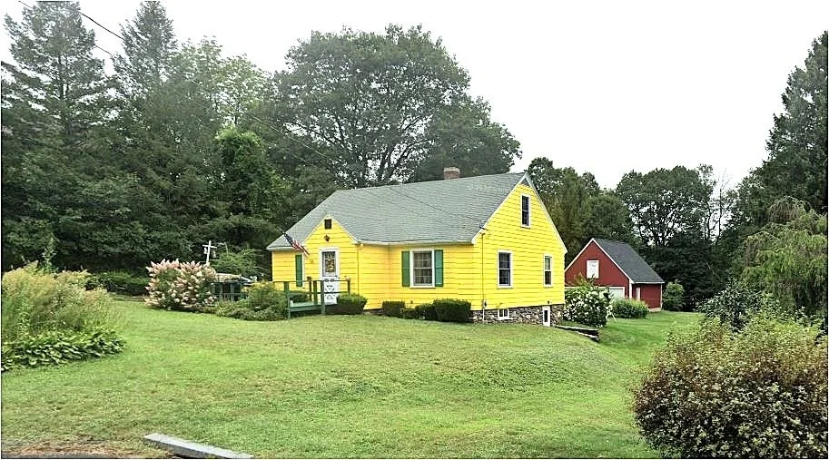 Unit for sale at 13 Prescott St, Rutland, MA 01543