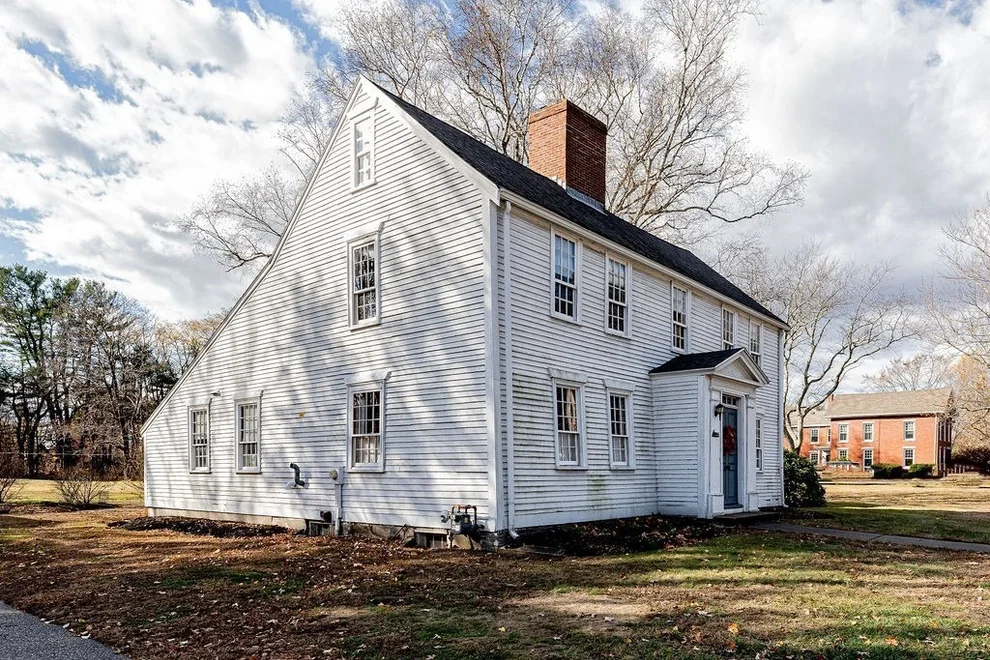 Unit for sale at 994 Main Street, Haverhill, MA 01830