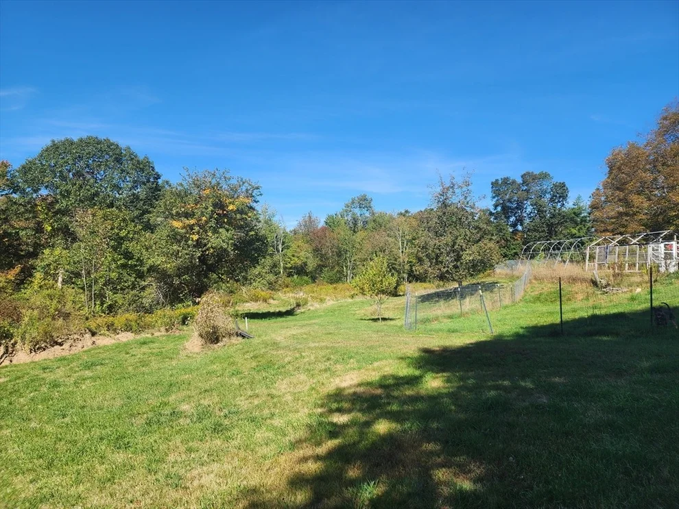 Unit for sale at 0 Putnam Rd, Dudley, MA 01571