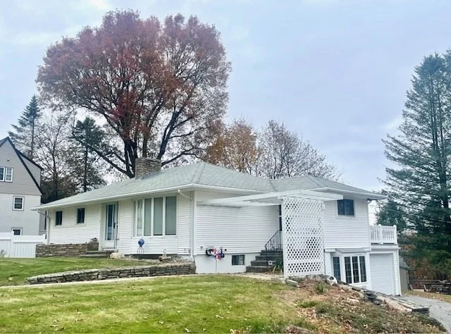 Unit for sale at 9 Green Hill Ave, Worcester, MA 01605
