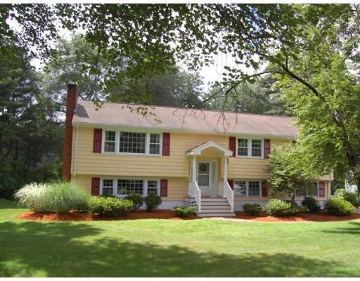 Unit for sale at 7 Fern Way, Bedford, MA 01730